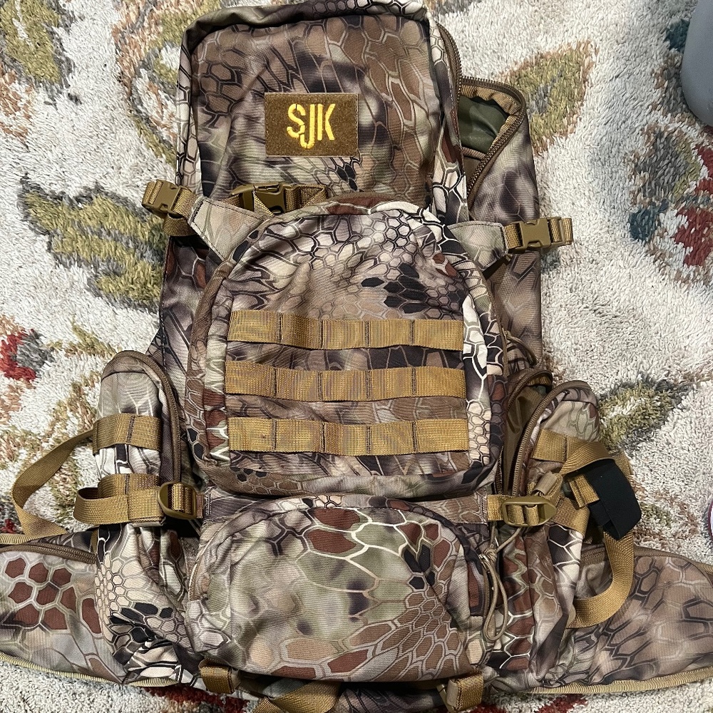 SJK Bounty 2.0 KRYPTEK Highlander backpack